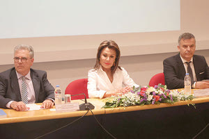 Οι κ.κ. Παυλίδης, Αγγελοπούλου- Δασκαλάκη και Χαρμανδάρης