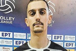 Έμεινε στον ΟΦΗ ο Βαϊόπουλος