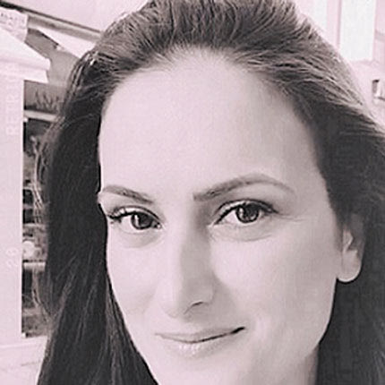 Η κ. Βασιλάκη