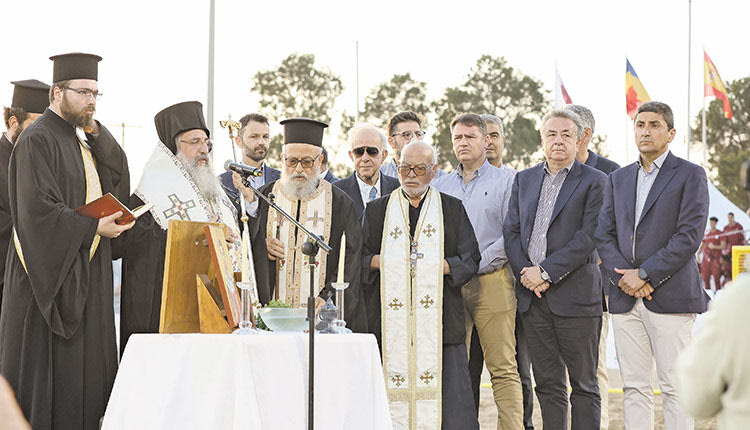 Ο Σεβασμιώτατος Αρχιεπίσκοπος Κρήτης κ.κ. Ευγένιος ευλόγησε την νέα αθλητική εγκατάσταση 