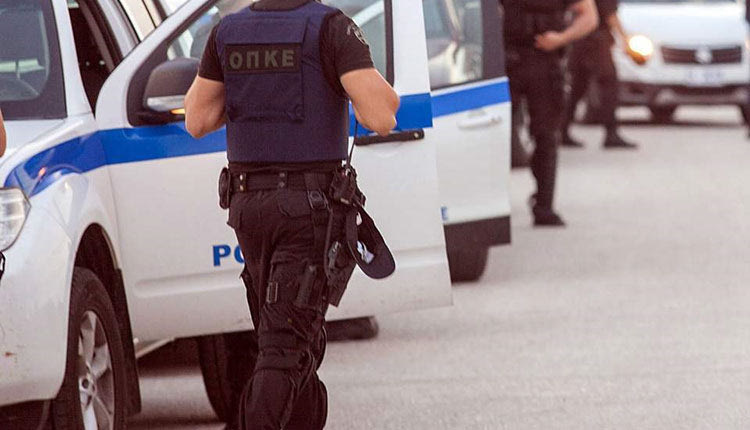 Σε Ηράκλειο και Χερσόνησο έγινε έφοδος της ΕΛ.ΑΣ.