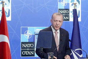 Economist για Τουρκία: Το “μαύρο πρόβατο του ΝΑΤΟ”