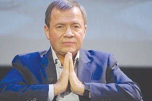 Ο Βαλεντίν Γιουμάσεφ