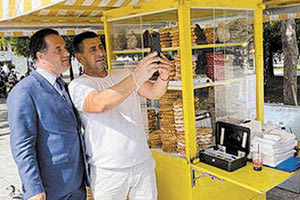 Αν μπορούσαμε να επικαλεστούμε έναν υπουργό που κινείται στη σφαίρα του λαϊκισμού, αυτός δεν θα ήταν άλλος από τον Άδωνη Γεωργιάδη