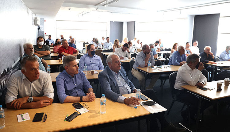 Τα θέματα που ταλανίζουν  την τοπική αυτοδιοίκηση  στην ατζέντα της χθεσινής  συνάντησης