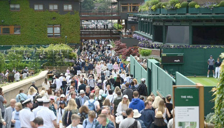 ΟΥΡΑ ΣΤΟ ΓΗΠΕΔΟ ΤΕΝΙΣ