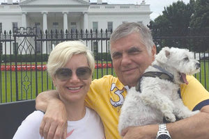 ΤΡΑΓΚΑΣ: Στο στόχαστρο των Αρχών μπαίνει και η σύζυγος του δημοσιογράφου, Μαρία Καρρά