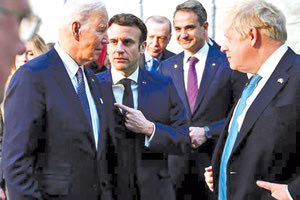 Να μονοπωλήσει τη Σύνοδο του ΝΑΤΟ επιχειρεί ο Ερντογάν