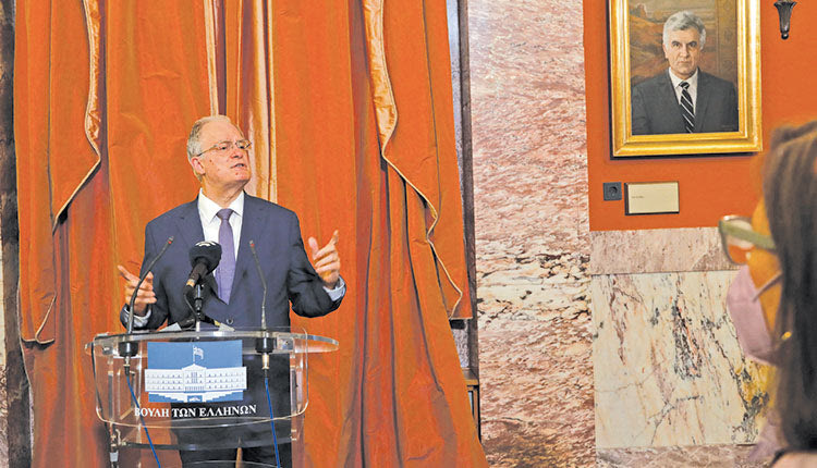 …Ο κ. Τασούλας ανακοίνωσε ότι στη μνήμη του Φίλιππου Πετσάλνικου θα διεξαχθεί το επόμενο Σαββατοκύριακο μια συνάντηση υψηλού επιστημονικού επιπέδου, με θέμα «Το Σύνταγμα και η εξωτερική πολιτική», στο Πάρκο Εθνικής Συμφιλίωσης που δημιούργησε ο εκλιπών στον Γράμμο.