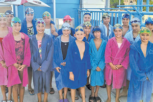 Οι αθλητές των Δελφινιών που συμμετείχαν στα Χανιά