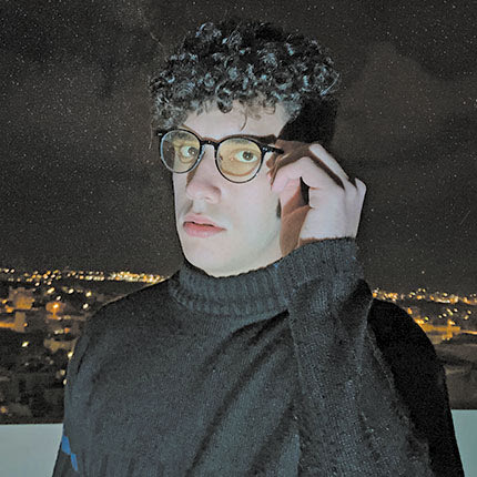 Ο Κωνσταντίνος Δαμιανάκης είναι youtuber και αριστούχος!