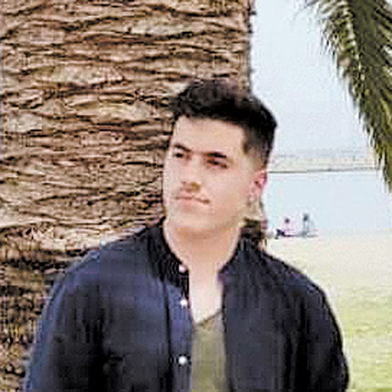 μανος πατρακης