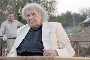 Μίκης Θεοδωράκης