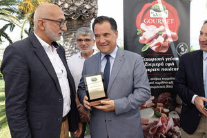 Στο Ρέθυμνο βρέθηκε ο υπουργός Ανάπτυξης και Επενδύσεων Άδωνις Γεωργιάδης.