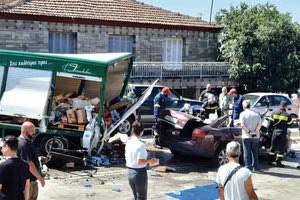 ΤΡΕΙΣ ΝΕΚΡΟΙ: Σοκαριστικό τροχαίο στην Καβάλα