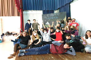 Tην παράσταση “Εφήβου Οδύσσεια’’, θα παρουσιάσει  η θεατρική ομάδα του 3ου Γυμνασίου Ηρακλείου