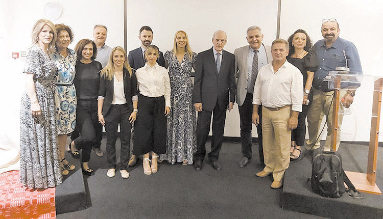 Η εκδήλωση του Τομέα Πολιτισμού της Δ.Ε.Ε.Π. Ηρακλείου Ν.Δ. με τίτλο “Το Λυχνάρι της μνήμης-Πολιτιστικό μνημόσυνο για την Μικρά Ασία’