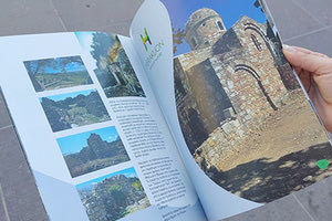 πολυσέλιδο έντυπο με τίτλο “Heraklion, gifts of nature” το οποίο εξέδωσε ο Δήμος Ηρακλείου