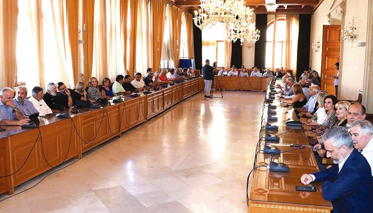 Στο Δημοτικό Συμβούλιο Ηρακλείου