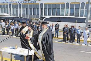 ΤΙΜΗΣΑΝ ΤΗ ΜΝΗΜΗ ΤΩΝ ΗΡΩΩΝ για το σαμποτάζ του αεροδρομίου