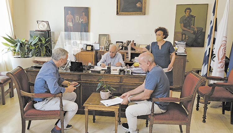 υπογραφές για την ολοκλήρωση της δεύτερης φάσης διαμόρφωσης – αποκατάστασης του ισόπεδου τμήματος των τειχών
