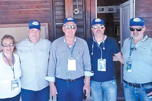 Καθάρισαν τον βυθό και την παραλία του Τσούτσουρα