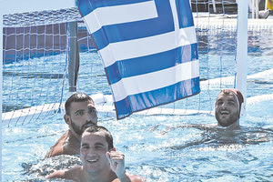 Πανηγυρίζει η Εθνική για τη μεγάλη επιτυχία της