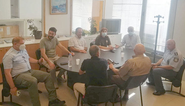 Ζητούν λύση για το παραεμπόριο