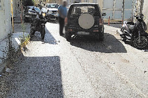 Ο 40χρονος συνελήφθη και κατηγορείται ότι μαχαίρωσε τον 48χρονο