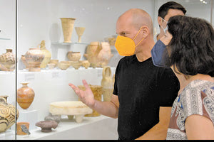 Από την επίσκεψη Βαρουφάκη στο Αρχαιολογικό Μουσείο Ηρακλείου