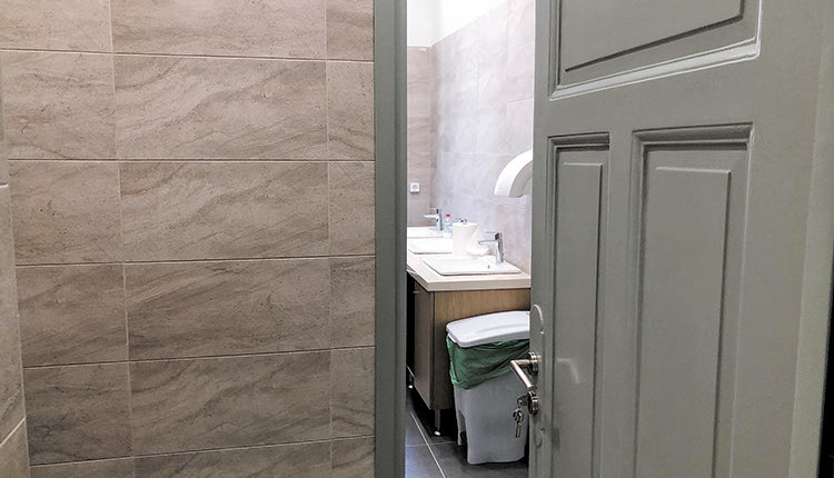 τοιμος ο όροφος Σχεδόν έτοιμη είναι η ανακαίνιση του πρώτου ορόφου του κεντρικού κτηρίου της Περιφέρειας Κρήτης που έγινε με σεβασμό στην ιστορικότητα του οικοδομήματος. 