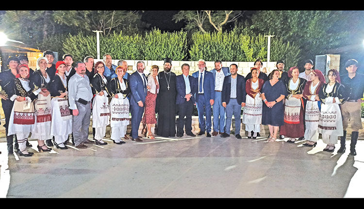 Θερμό καλωσόρισμα στους 200 ομογενείς της Παγκρητικής
