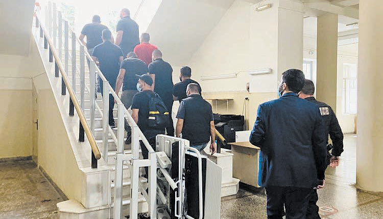 Τρανταχτές υποθέσεις και «γνωστά» ονόματα σήμερα στο εδώλιο