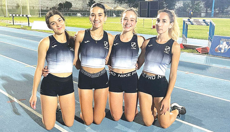 Η 4Χ400 ομάδα του ΟΦΗ