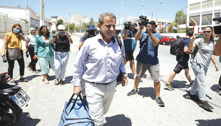 Εκτός φυλακής μετά από 17 μήνες ο Δημ. Λιγνάδης