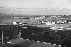 ΦΩΤΟΗΜΕΡΑΣ: 1941. Το Ηράκλειο και στο βάθος ο κόλπος Δερματά όπως φαίνεται από ανατολικά