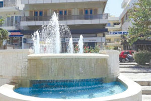 Άστεγος και σιντριβάνι