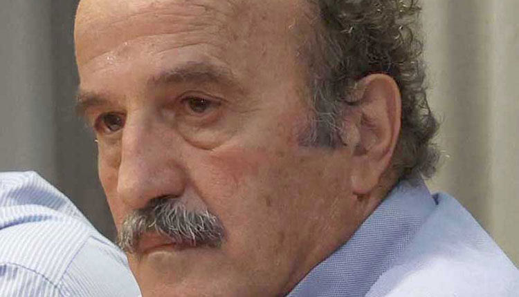«Προκαλεί ο Αυγενάκης»