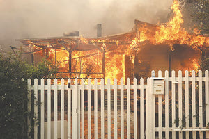 -Μεγάλες καταστροφές, φόβοι και για τα Μέγαρα που εκκενώθηκαν οικισμοί και απειλήθηκαν περιουσίες