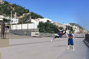 Αλλάζει όψη η πλατεία Ροδιάς