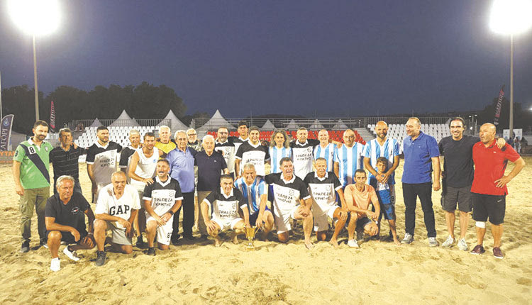 Παλαίμαχοι του ΟΦΗ και του Ηρακλή στον χθεσινό εορταστικό αγώνα