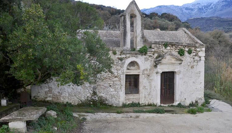 «Καταρρέει ο Βυζαντινός Ναός της Παναγίας Κεράς στον Σάρχο»