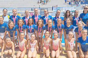 Η ομάδα κορασίδων Β’ του ΚΟΗ που πήρε τη 2η θέση στην Ελλάδα