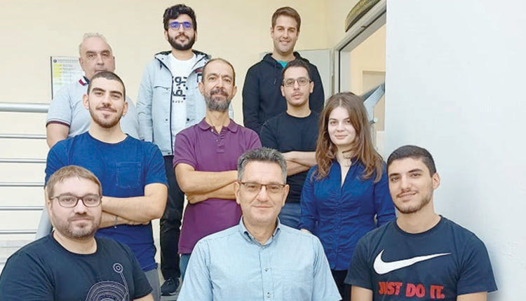 Η ερευνητική ομάδα του Γ.  Φρουδάκη