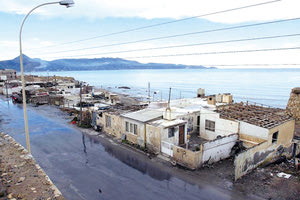 Ταξίδι μέσα από τη μνήμη στη συνοικία του Καράβολα