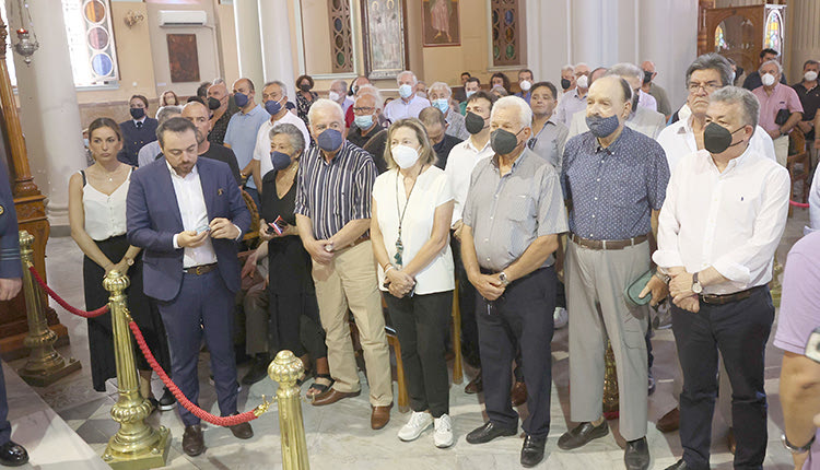 κηδεια αποστολακη