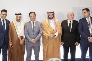 Συμφωνίες 4 δισ. με τους Άραβες