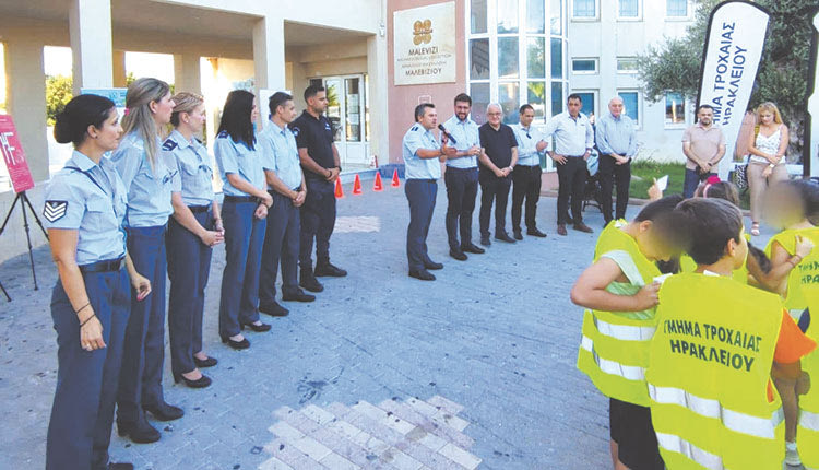 Ενθουσιασμένα τα παιδιά από την εκδήλωση 