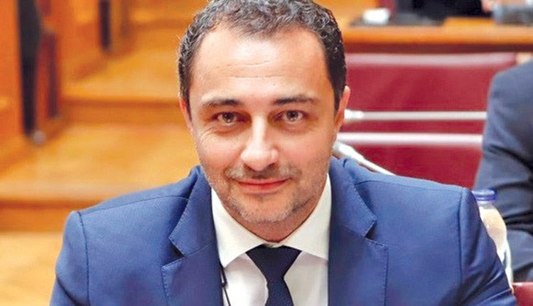 ΜΑΞΙΜΟΣ ΣΕΝΕΤΑΚΗΣ
