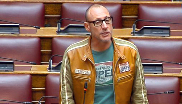 Ο γνωστός ηθοποιός Κλέωνας Γρηγοριάδης που εξελέγη βουλευτής με το Μέρα25